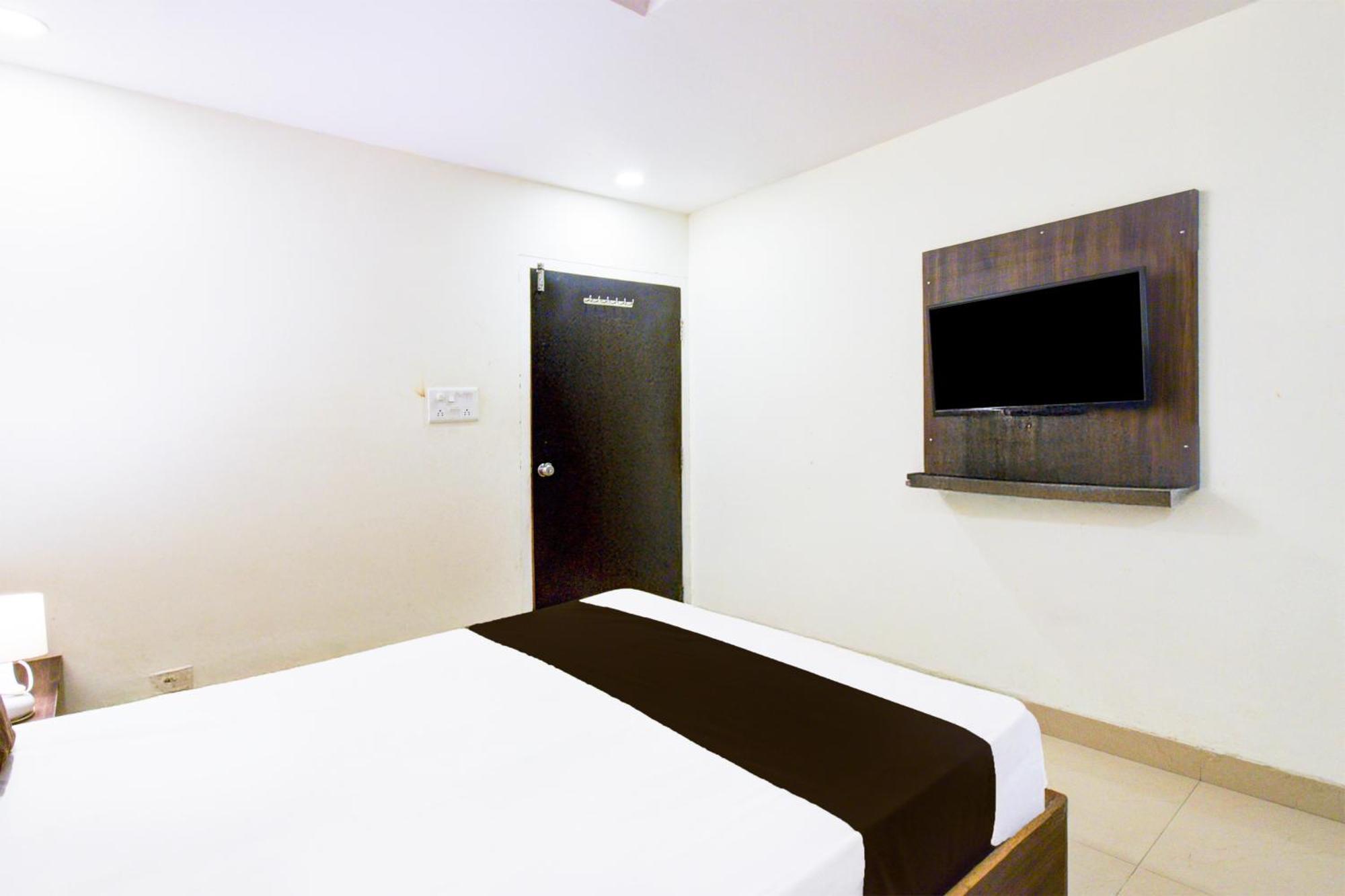 Hotel O Asian Residency Hyderabad Exteriör bild